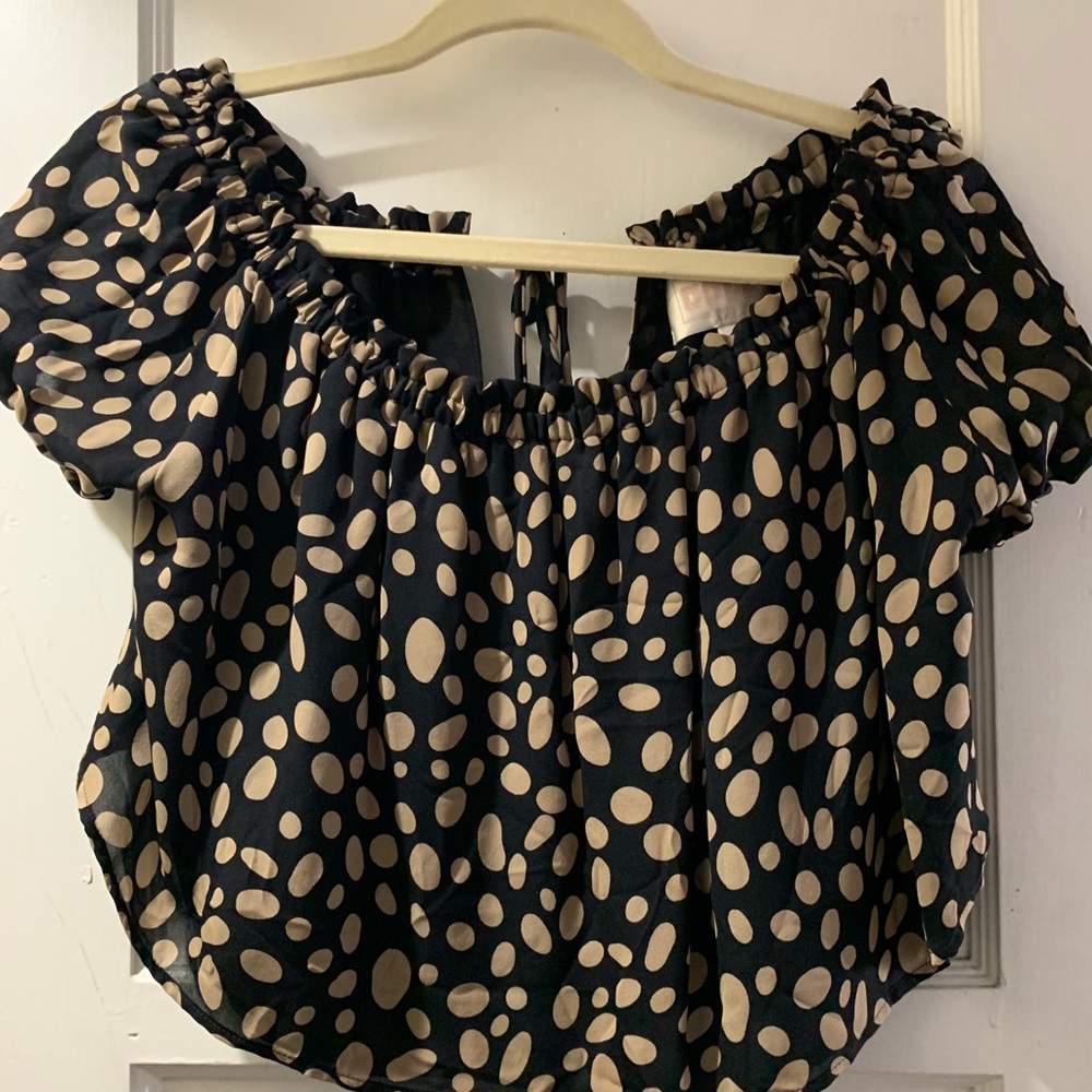 Stone cold fox Riley crop
